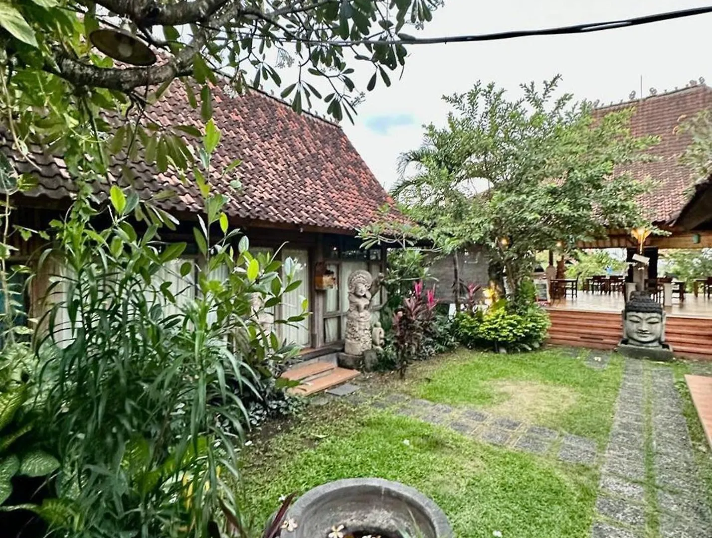 Bali Eco Living Yoga Healing Meditation And Retreat Center 丹帕沙 0*,